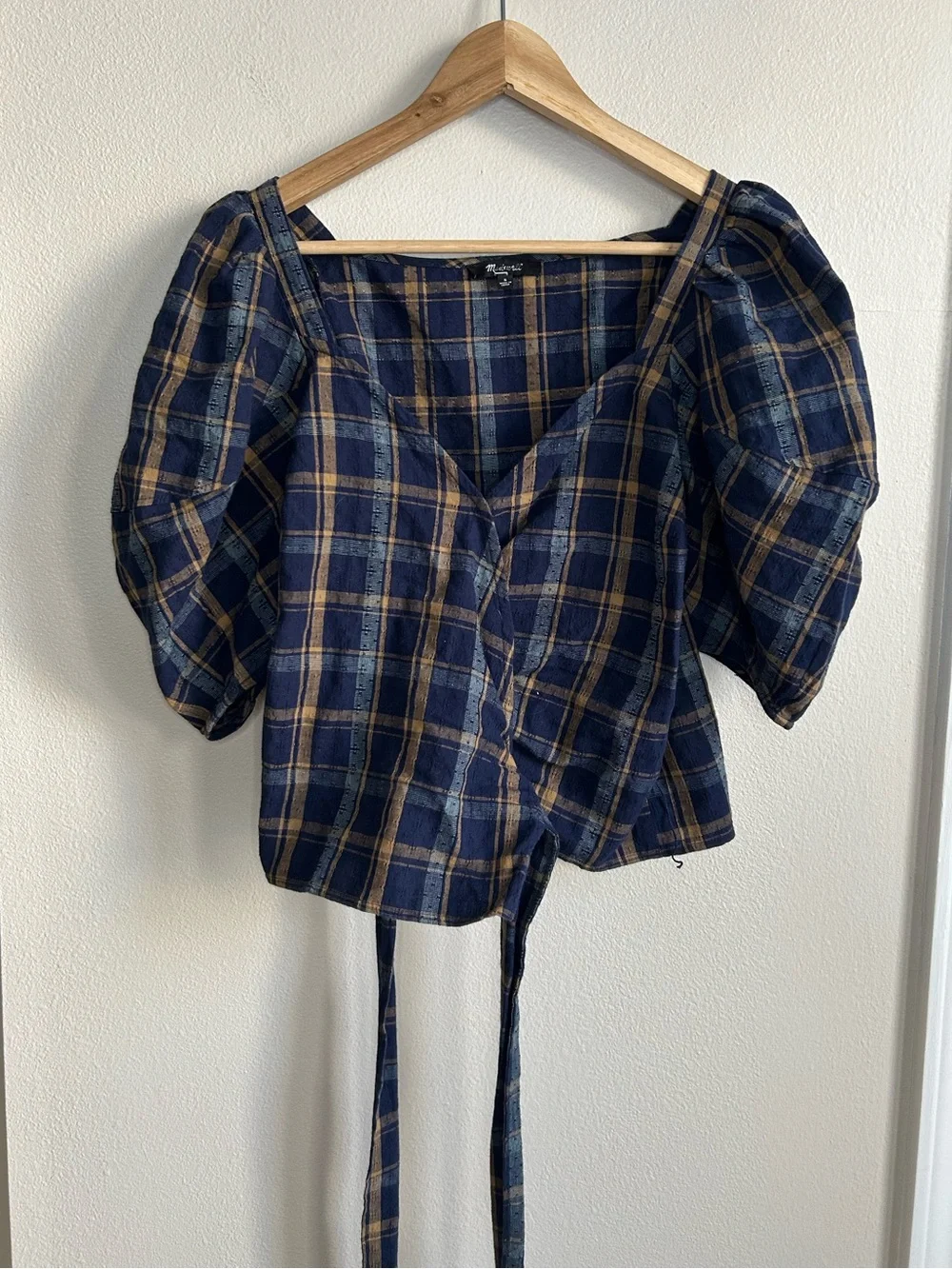 Madewell Sweetheart Wrap Ash Top Plaid Puff-Sleeve Wrap Top Navy & Brown Size S